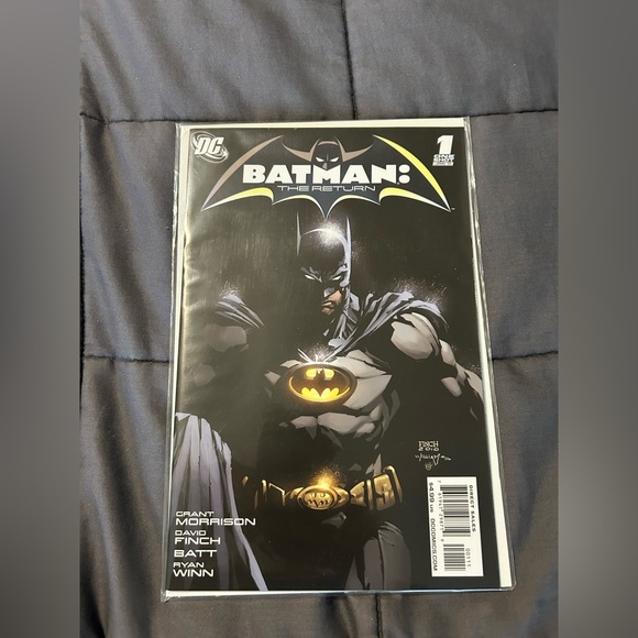 BATMAN: THE RETURN (ONE SHOT) - Picture 1 of 1